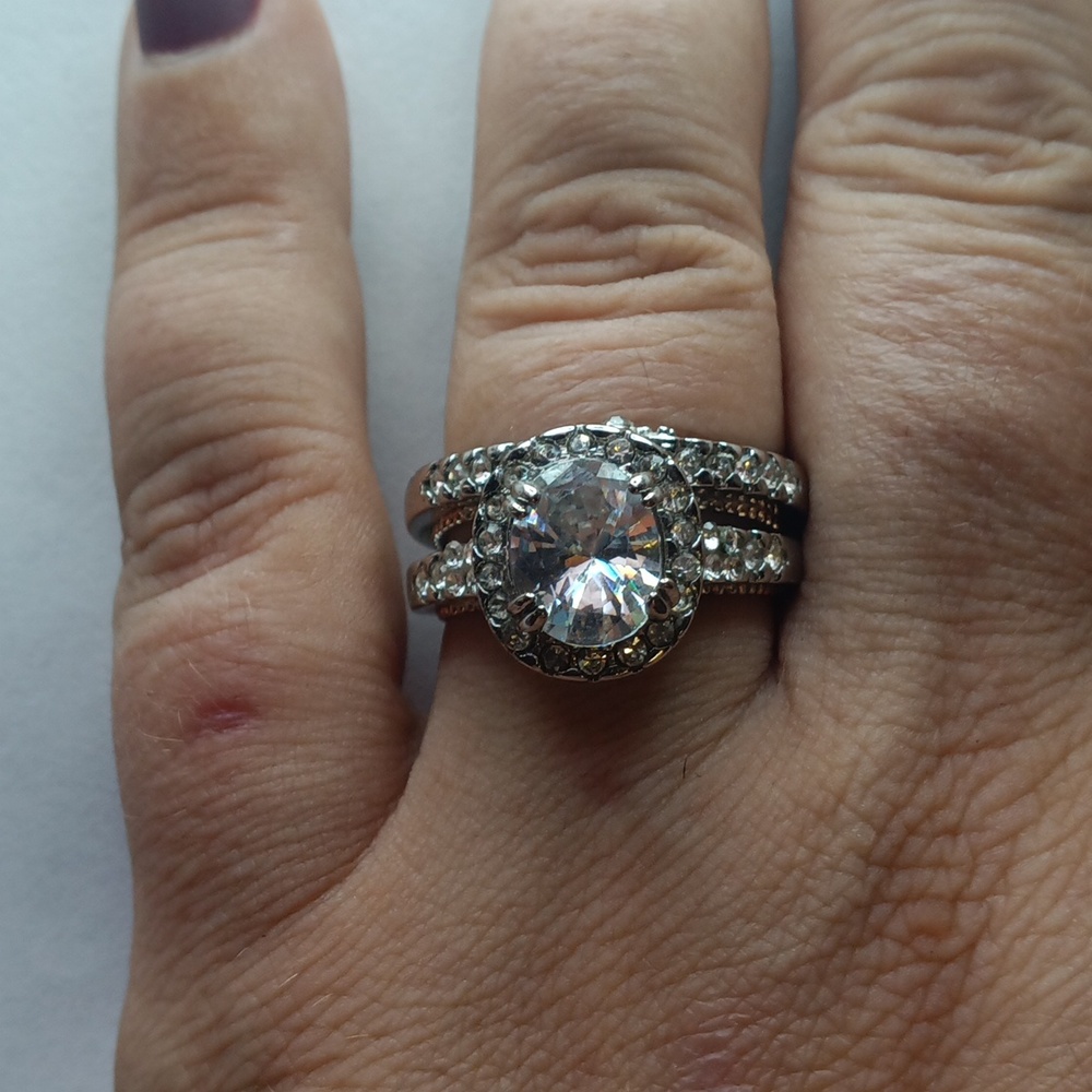 White sapphire wedding set - Picture 6 of 6